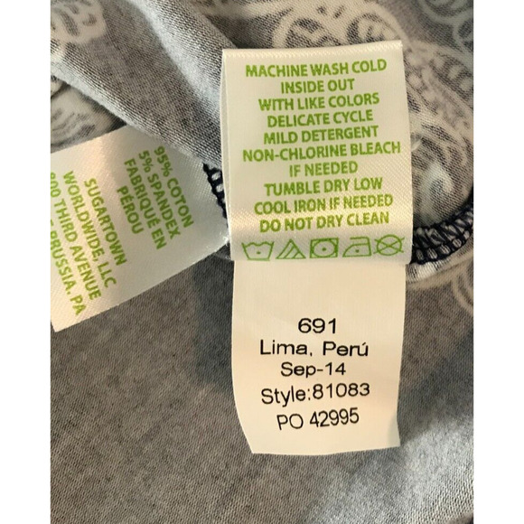 Lilly Pulitzer Jodie Long-Sleeve Navy Ms Behave Seahorse Print V-Neck - Size EXS - Picture 10 of 11